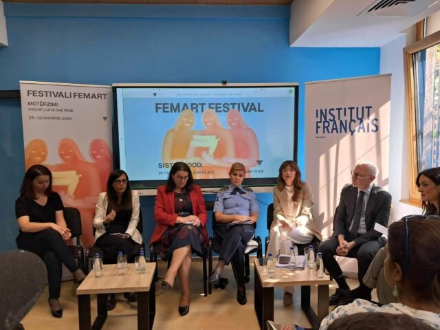 Në Festivalin “FemArt” diskutohet për femicidin, lufta e humbur e shtetit me recidivistët e dhunës në familje